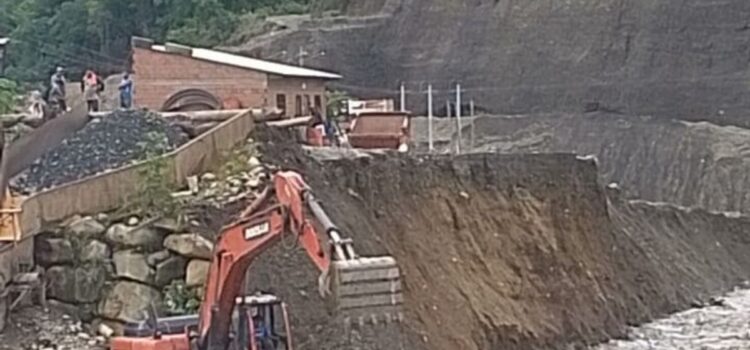 Gobierno envía ayuda humanitaria a más de 150 familias damnificadas en Tipuani