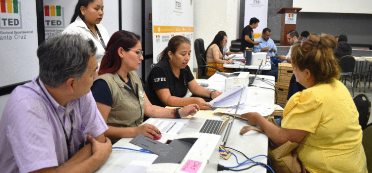TED de Santa Cruz registra candidatos de 17 agrupaciones hasta las 19 30 del viernes