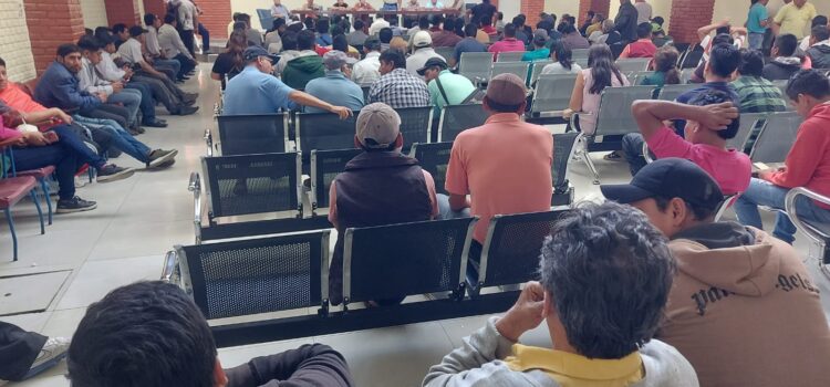 Transportistas de La Paz piden postergar reunión sobre tarifas de pasajes