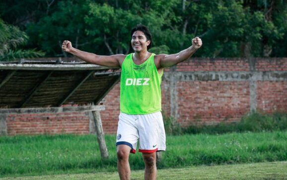 Martins impulsa partido del año con goles y recuerdos en evento amistoso