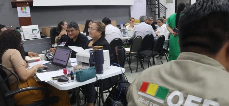 Santa Cruz confirma 12 candidatos a Gobernación y 15 a Alcaldía para elecciones