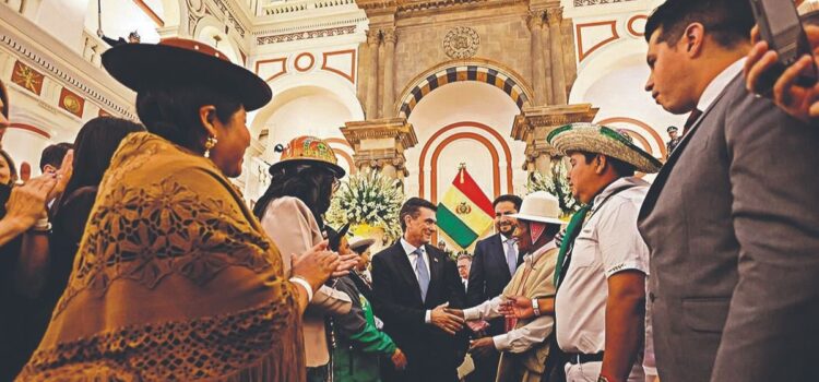 Rodrigo Paz impulsa giro político que termina 20 años de hegemonía del MAS en Bolivia
