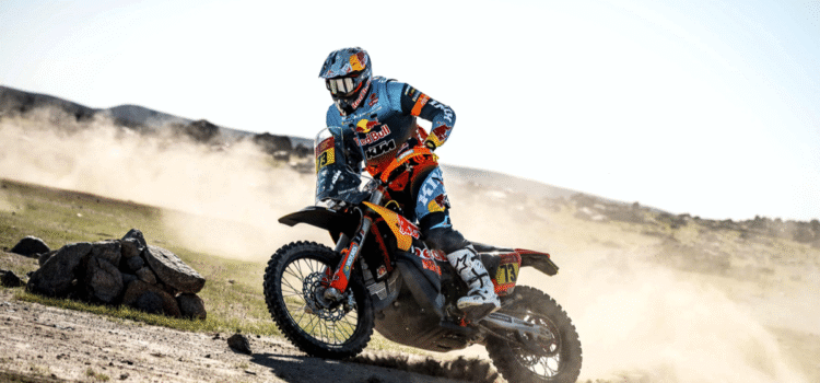 Canet gana en motos y se convierte en el piloto más joven en ganar etapa inicial del Dakar