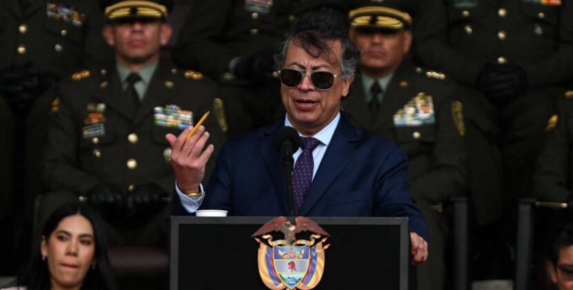 Colombia moviliza 300 soldados a frontera con Venezuela tras ataques de Estados Unidos