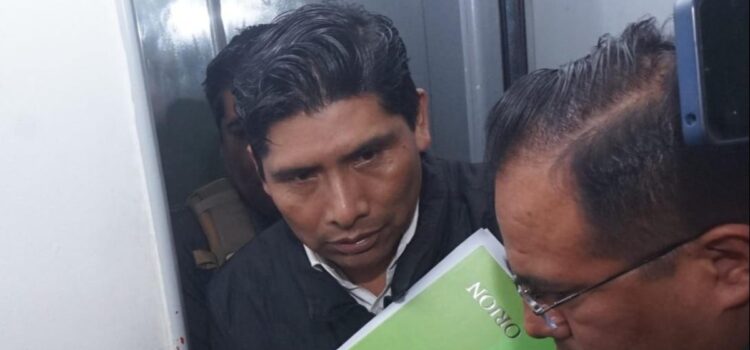 Gobierno confirma lucha contra corrupción y exige aclarar casos contra Flores