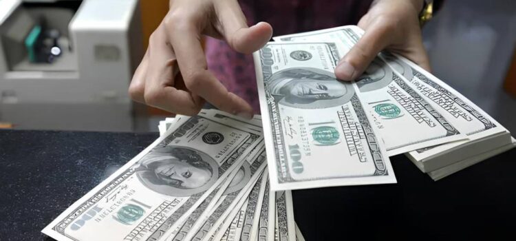 Bolivia confirma cotización del dólar referencial y digital al inicio de semana