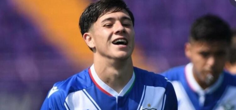 Selección boliviana impulsa ciudadanía para el futbolista Mamani