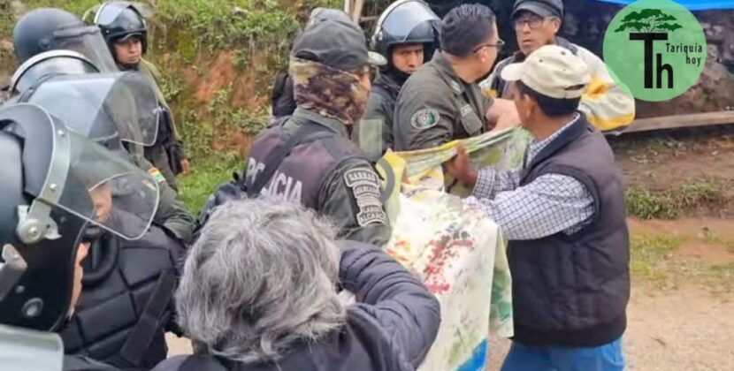 Policía impulsa ingreso de petrolera a Tariquía y supera bloqueo y vigilia