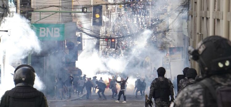 Gobierno abre mesas de diálogo en La Paz para debatir el DS 5503 ante bloqueos de la COB