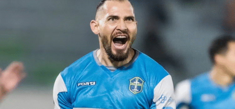 René Barbosa explica en Santa Cruz por qué no se incorporó a Blooming