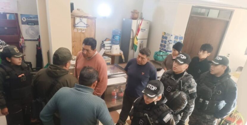 Gobierno desmiente aprehensión del ejecutivo de la COB en La Paz