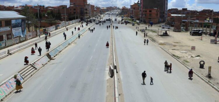 La ABC registra 13 puntos de bloqueo en Bolivia durante primeras horas del miércoles
