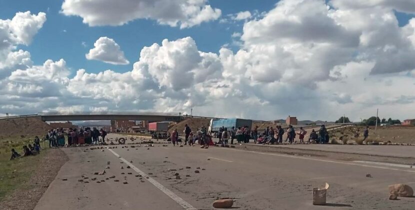 Gobierno confirma aumento a 16 puntos de bloqueo en Bolivia según ABC