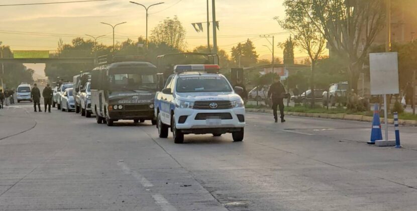 Contingente policial avanza hacia Parotani para desbloquear sector minero