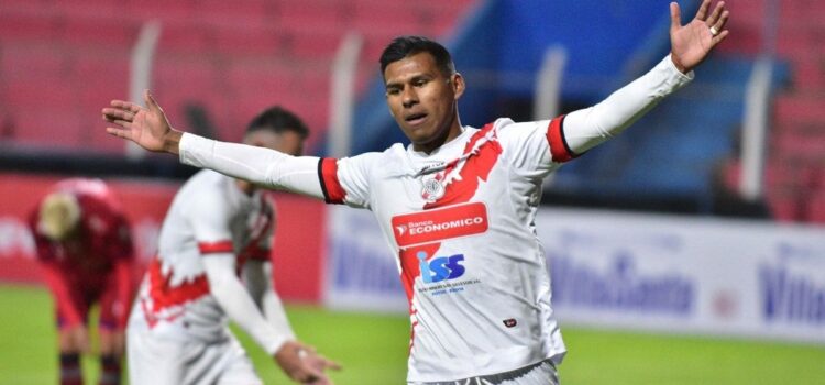 DT de Nacional reclama convocatoria de Álvarez y advierte sobre impacto en el equipo