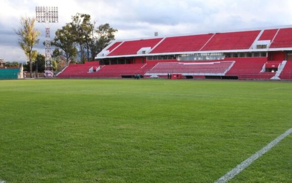 La Verde reconoce el estadio IV Centenario este sábado en Sucre