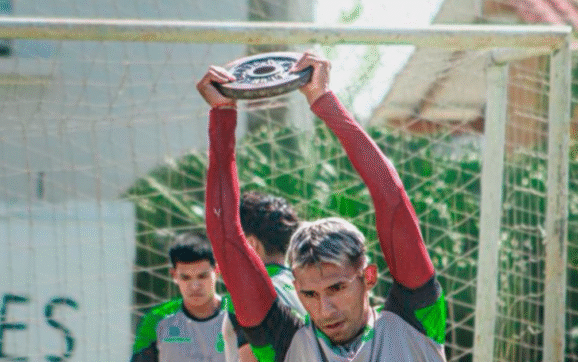 Oriente Petrolero inicia pretemporada en Santa Cruz y confirma su plantilla 2024