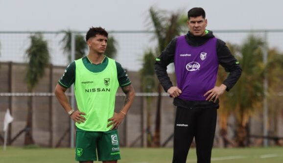 Carlos Lampe impulsa la defensa de Bolivia en las eliminatorias mundialistas