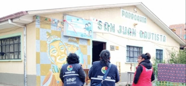 Policía de La Paz busca familiares de recién nacido abandonado en zona sur