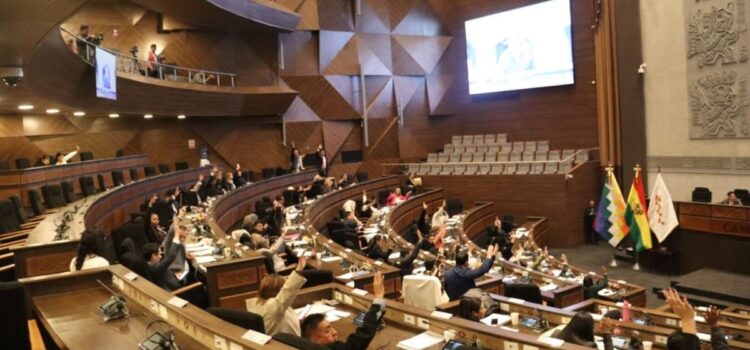 Diputados aplazan elección de vocales electorales en La Paz Potosí y Oruro por falta de consenso