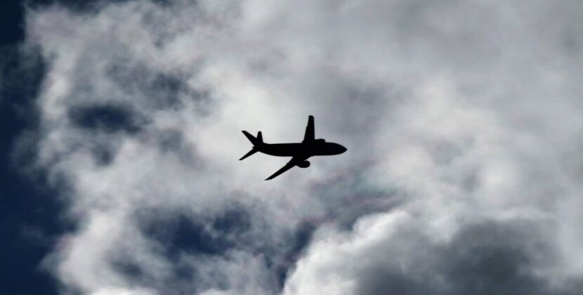 Autoridad aérea de Estados Unidos advierte sobre actividad militar en México y América Central