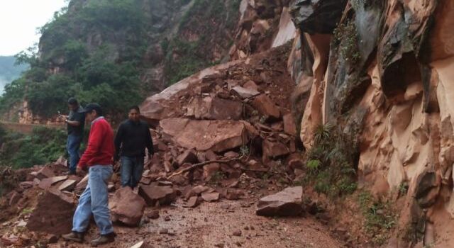 Tormenta eléctrica corta por más de 10 horas la ruta del Chaco hacia Tarija
