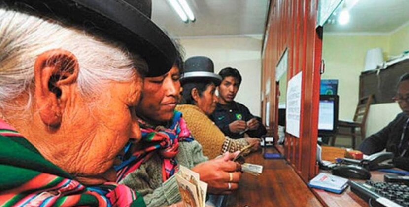 Gobierno confirma pago de Renta Dignidad de Bs 500 y descarta riesgo