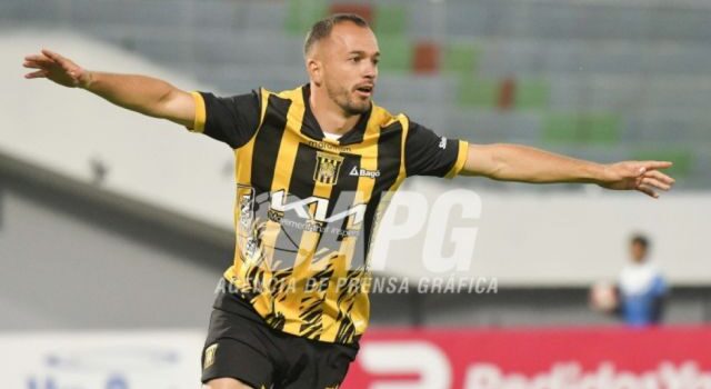 Juan Godoy anuncia su debut en la Selección Boliviana de fútbol