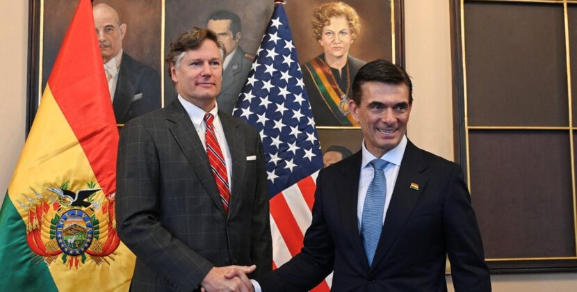 Estados Unidos envía misión técnica a Bolivia para relanzar programas de cooperación