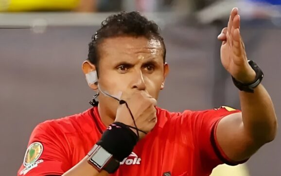 Árbitros de Sudamérica inician en Conmebol capacitación para temporada 2026