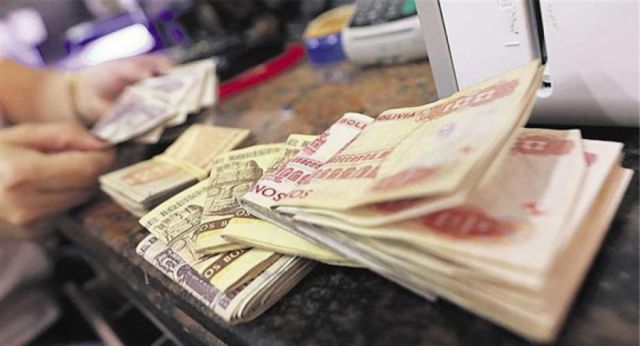 Padres de Cochabamba denuncian cobros irregulares en colegios públicos