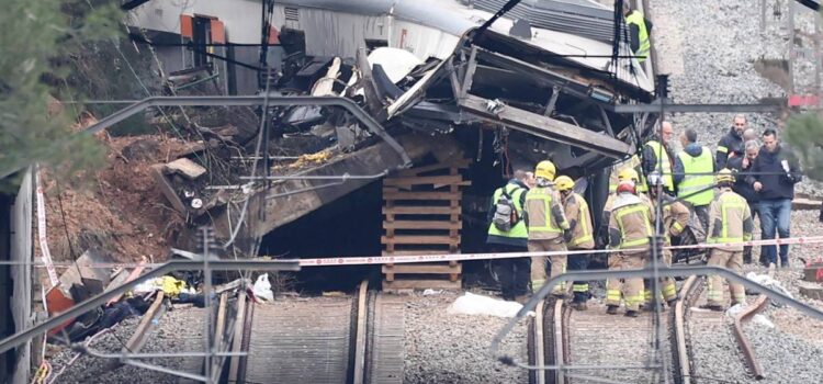 Accidentes mortales en Madrid y Barcelona revelan fallas del sistema ferroviario español