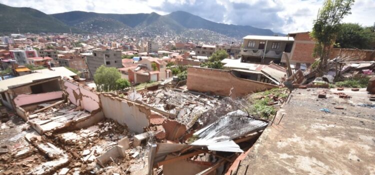 Cochabamba declara desastre por deslizamientos en OTB Nuevo Amanecer y Bajo Salvador