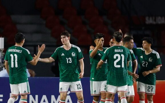 México llega a Bolivia tras vencer a Panamá en partido amistoso