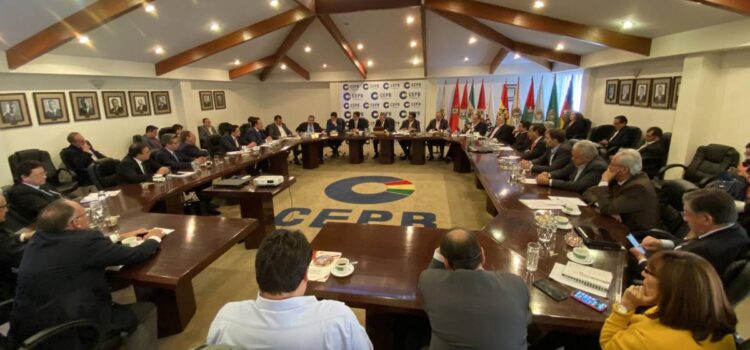 Empresarios de La Paz piden reglamentar decreto para negociar incremento salarial