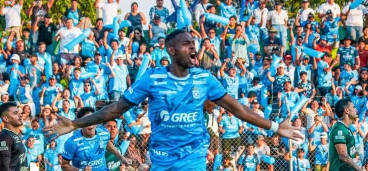 Blooming confirma seguimiento de mercado y duda sobre Enoumbá para Sudamericana