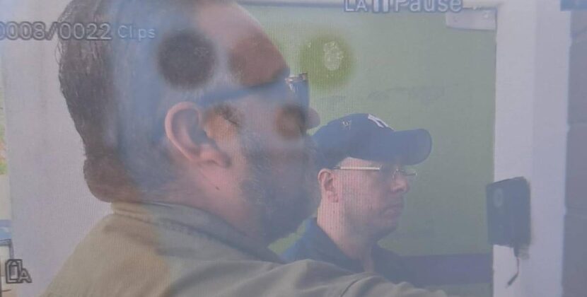 Juez Zeballos pasa la noche en celdas policiales y Fiscalía anuncia detención