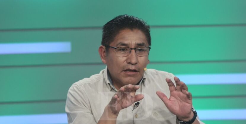 Félix Patzi impulsa pacto fiscal y hospitales para La Paz metrópoli