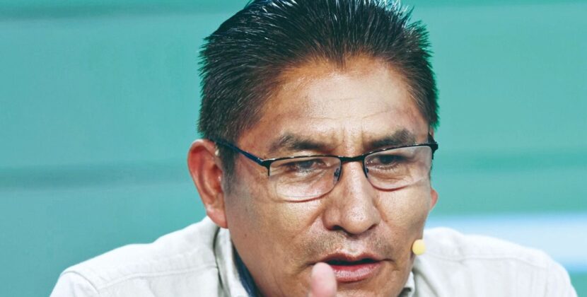 Félix Patzi advierte que 85 por ciento de impuestos se concentra en gobierno central y urge pacto fiscal