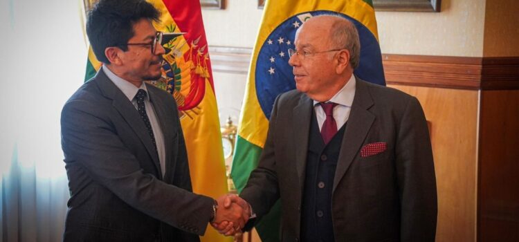 Canciller advierte dificultad para revertir 20 años de política exterior cerrada