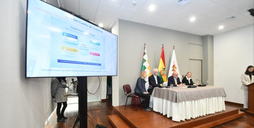 Gobierno presenta Cengob en La Paz para monitorear trabajo del Estado