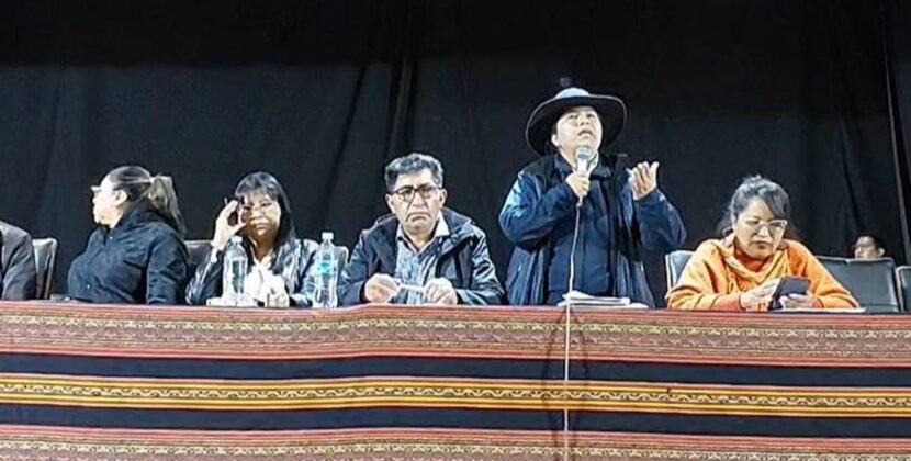 Concejales y vecinos de El Alto impulsan abrogación de tarifa transitoria y proponen Bs 1 para tramos cortos