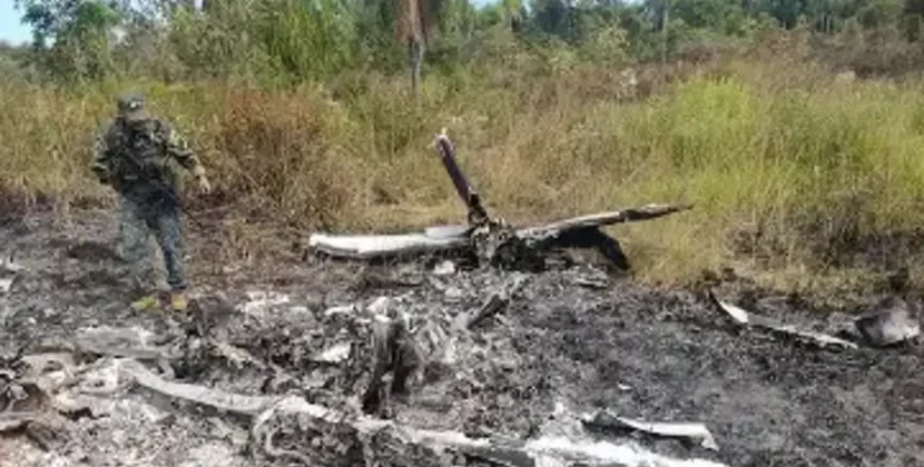 Reportan muerte de hombre vinculado a avioneta boliviana incinerada en Paraguay