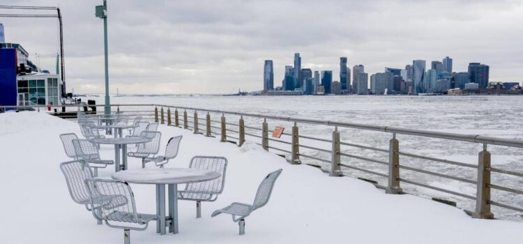 Tormenta en EEUU confirma 34 muertos y deja 530000 hogares sin luz