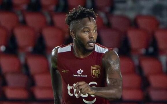 The Strongest confirma a panameño Welch como su sexto jugador extranjero