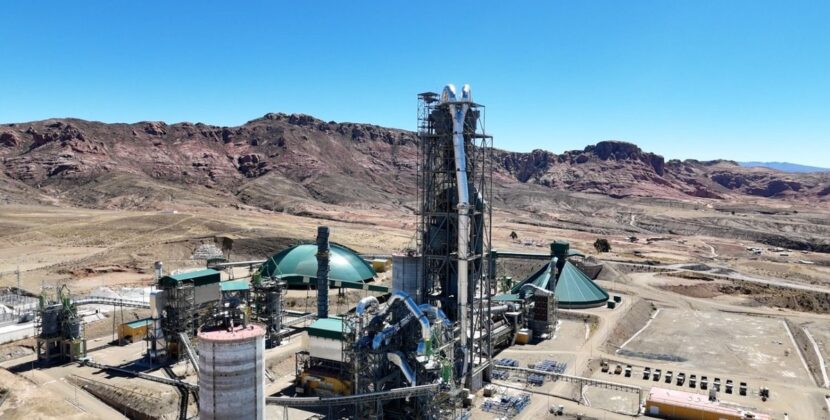 Gobierno denuncia toma ilegal de planta ECEBOL en Potosí y pide intervención inmediata