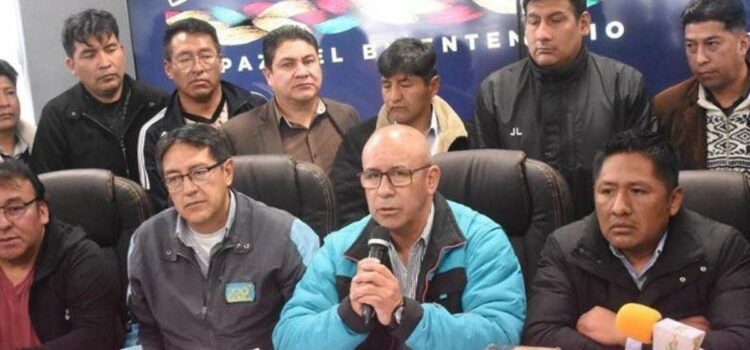 La Paz anuncia nuevas tarifas de transporte escolar para padres de familia