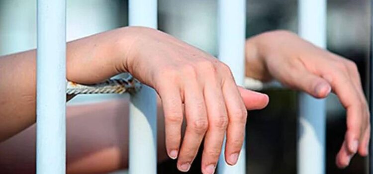 Tribunal envía a prisión por tres meses al entrenador tras pelea de boxeo en terapia