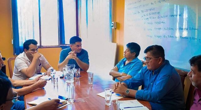 ABC y Ministerio de Transporte coordinan inspección de caminos en Bolivia