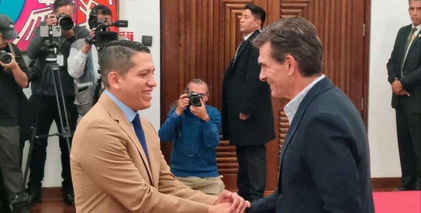 Viceministro García denuncia amenazas de exfuncionaria de la Aduana en La Paz